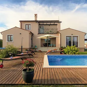 villa-nana.in-istria.net/